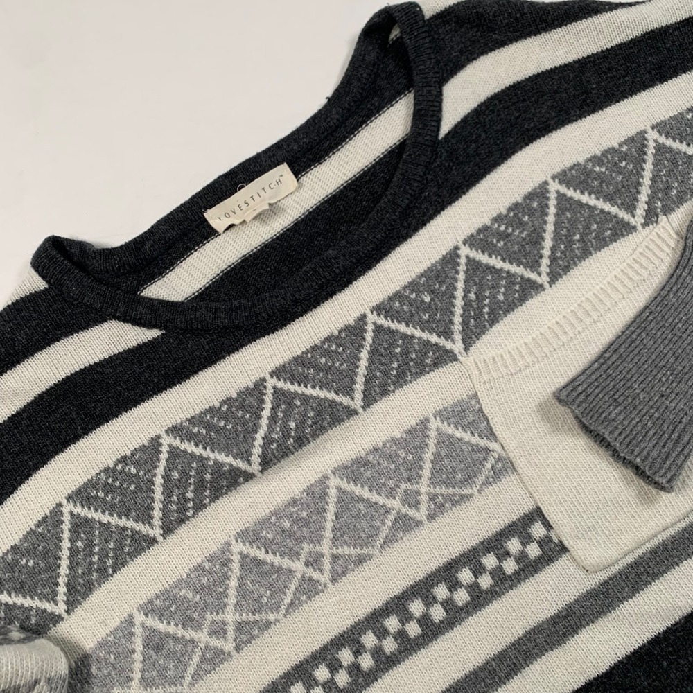 LOVESTITCH Women's Size Small‎ Striped Aztec Print Knit Sweater Wool Angora